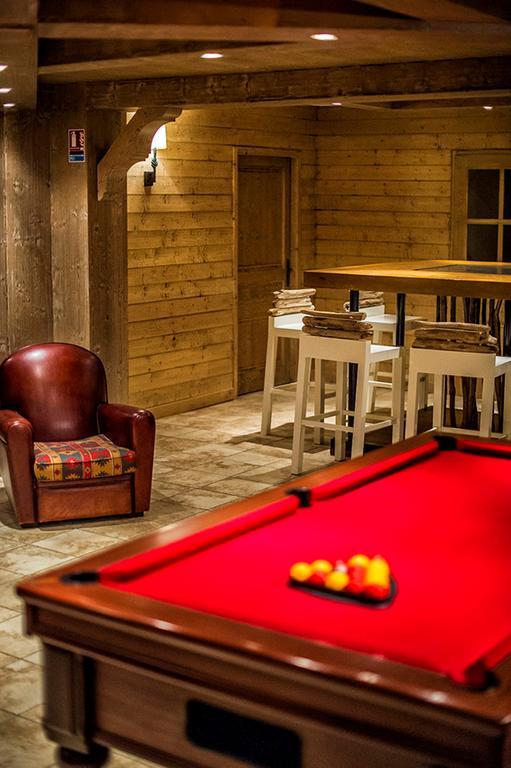 Residence Goelia Les Chalets De Wengen La Plagne Luaran gambar
