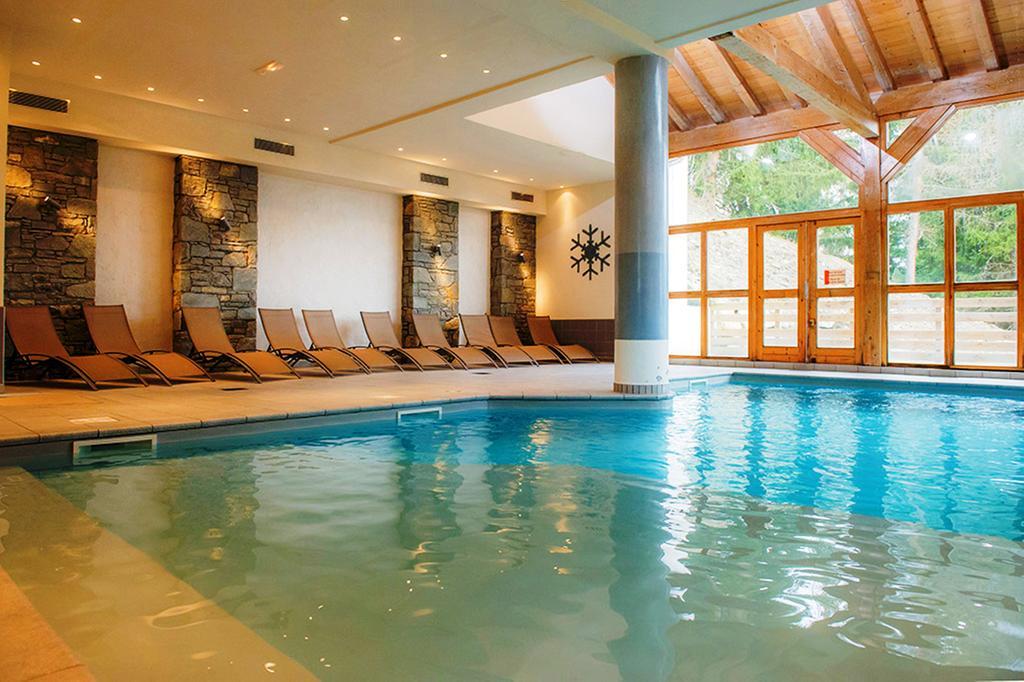 Residence Goelia Les Chalets De Wengen La Plagne Luaran gambar